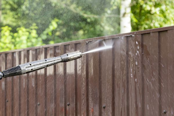 Vinyl Fence Cleaning in Santa Rosa