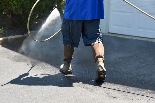 Asphalt Driveway Cleaning in Santa Rosa