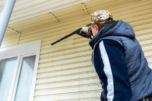Vinyl Siding Pressure Cleaning in Santa Rosa