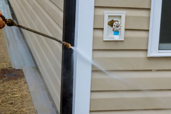 Vinyl Siding Cleaning in Santa Rosa